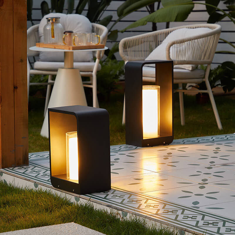 Tri-colour square garden light with remote