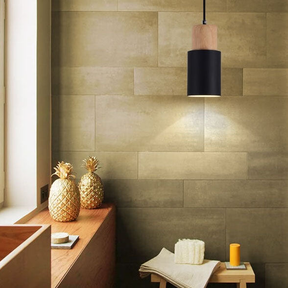 Cylinder pendant light detail