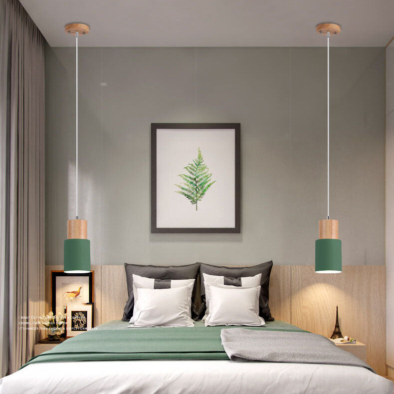Cylinder pendant light over a table