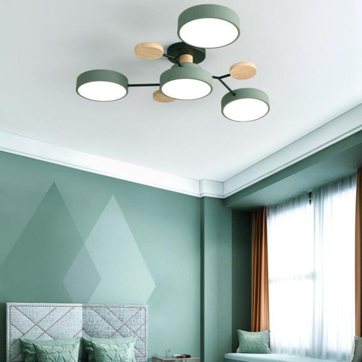 Molecule branch ceiling light in a living room