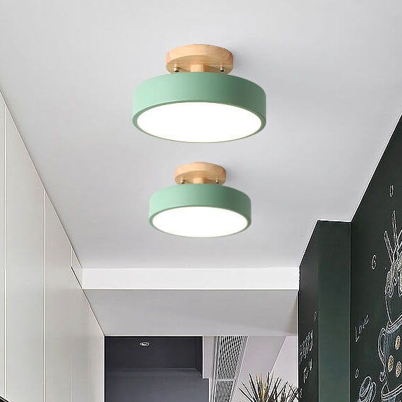 Nordic log round LED ceiling light in green