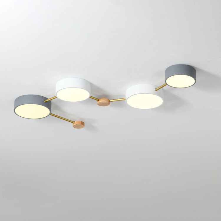 4-light Scandinavian flush ceiling light