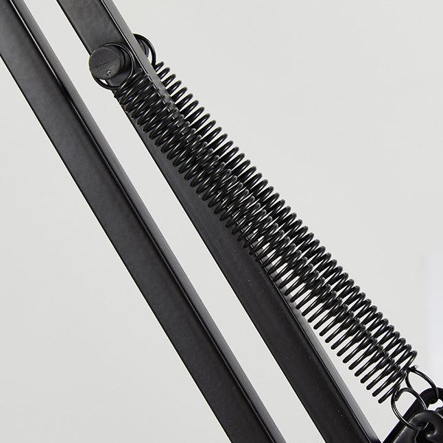 Clip-on lamp clamp detail