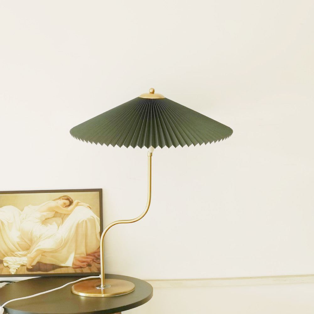 Pleated umbrella table lamp, dark green