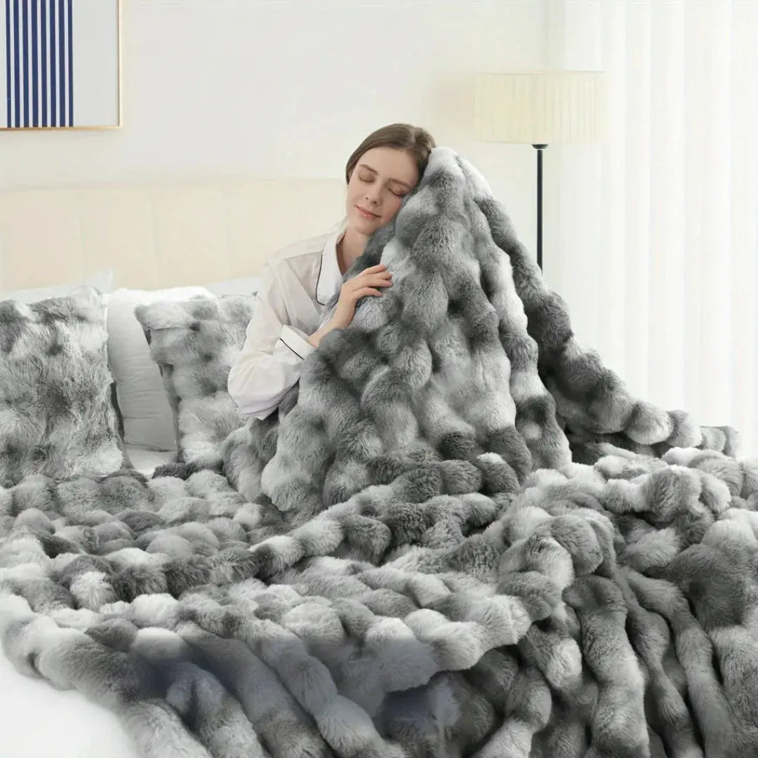 Grey tie dye faux fur blanket