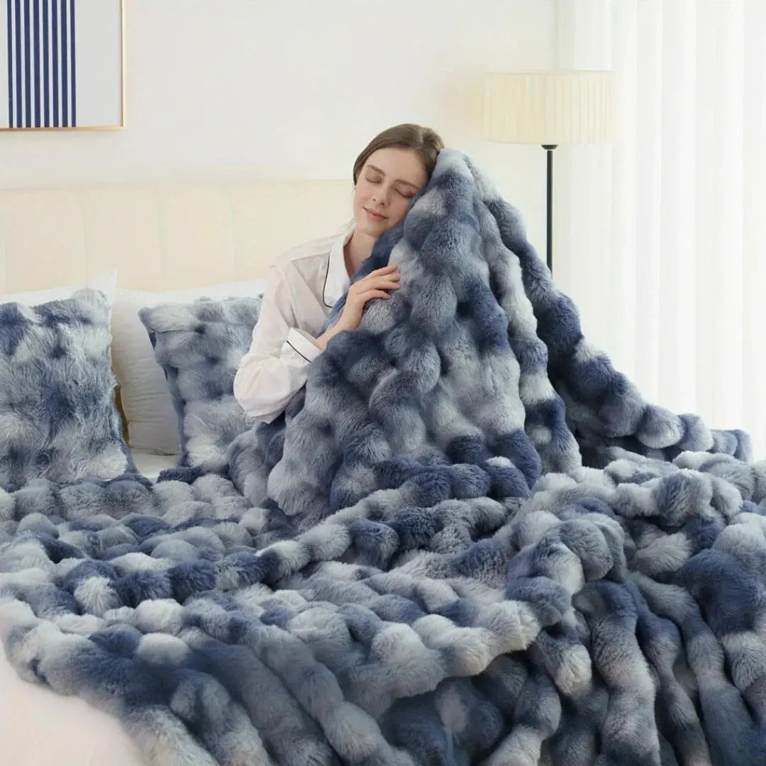 Blue tie dye faux fur blanket