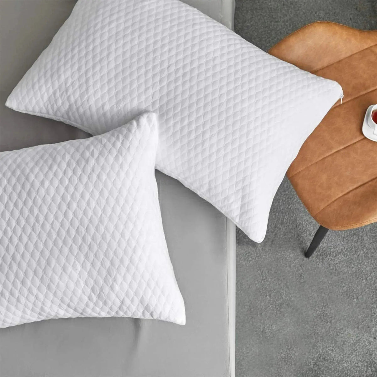 Washable polyester pillow cover