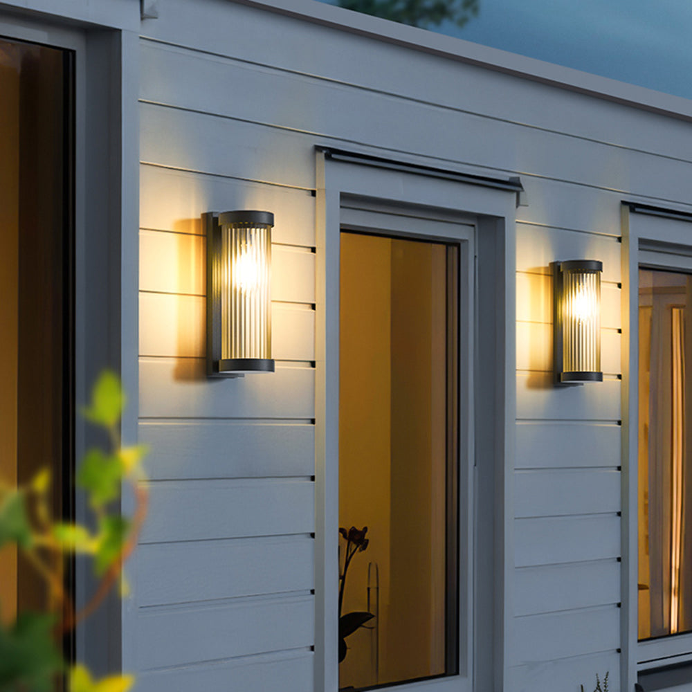 Cylinder outdoor wall lamp detail