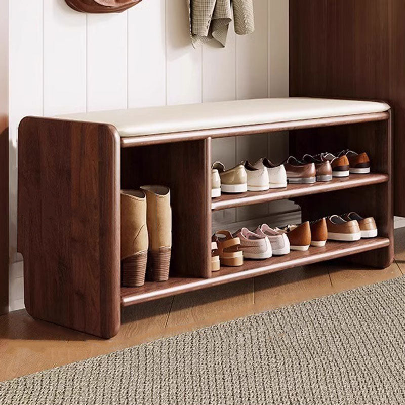 Shoe bench in natural wood
