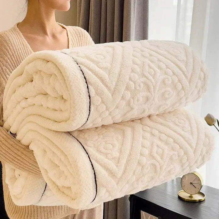 White double-sided breathable blanket