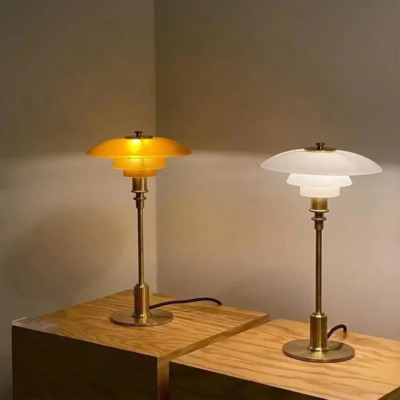 Tiered glass table lamp detail