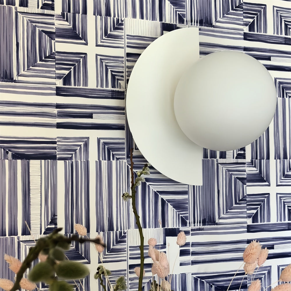 Semicircle wall light features