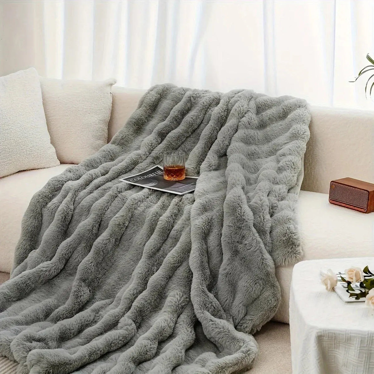 Faux fur blanket size guide