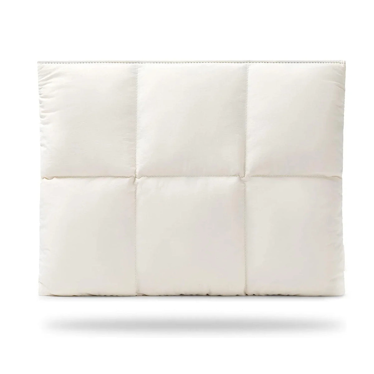 White quilted laptop sleeve