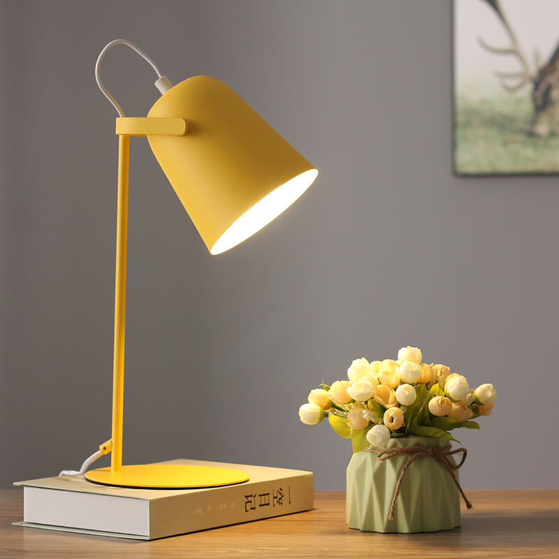 Yellow bucket table lamp