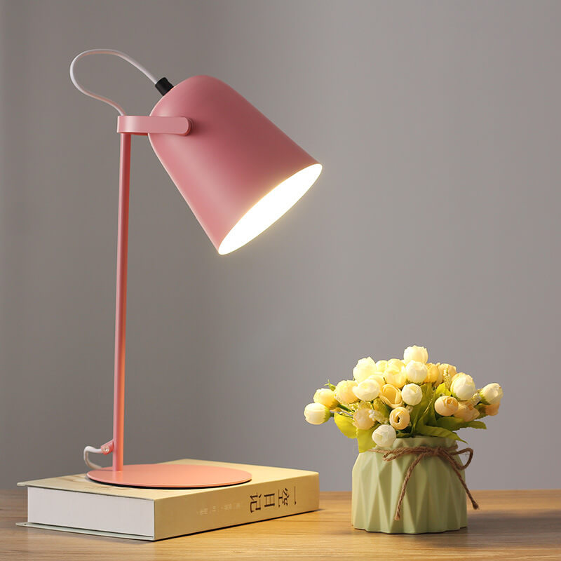 Pink bucket table lamp