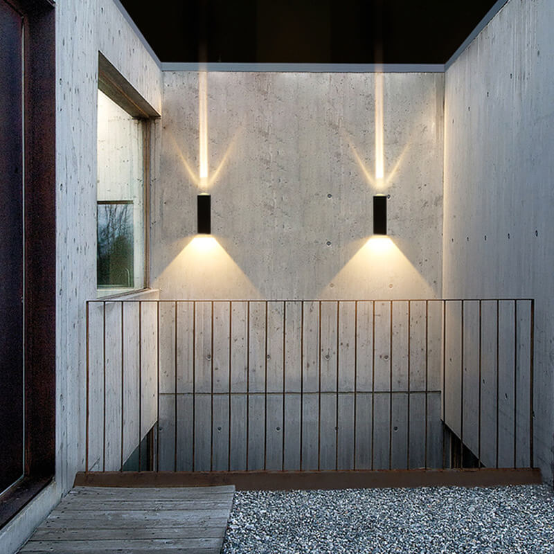 Outdoor wall light size and beam options