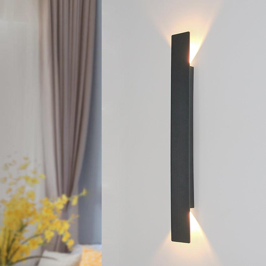 Kashti wall light indoors