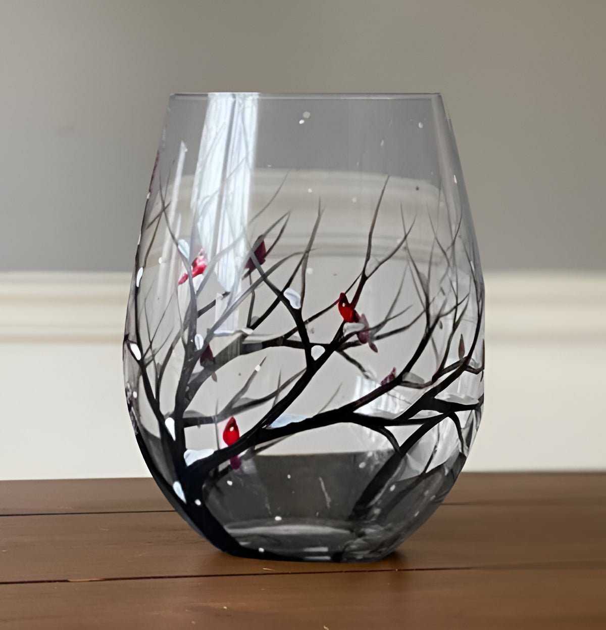Stemless wine glass with winter tree