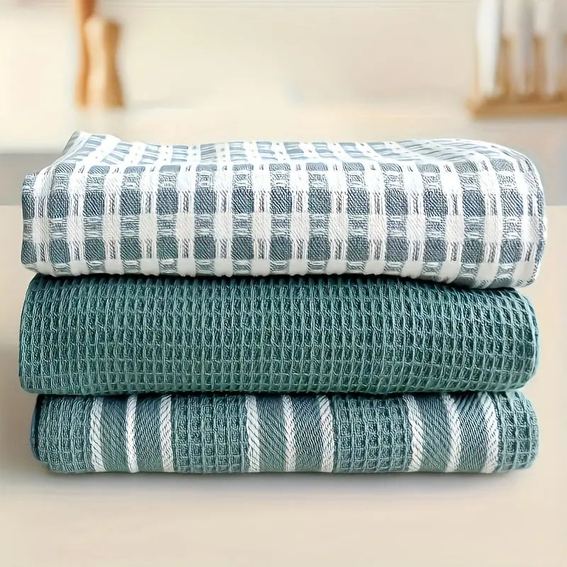Cotton waffle kitchen towels in Green
