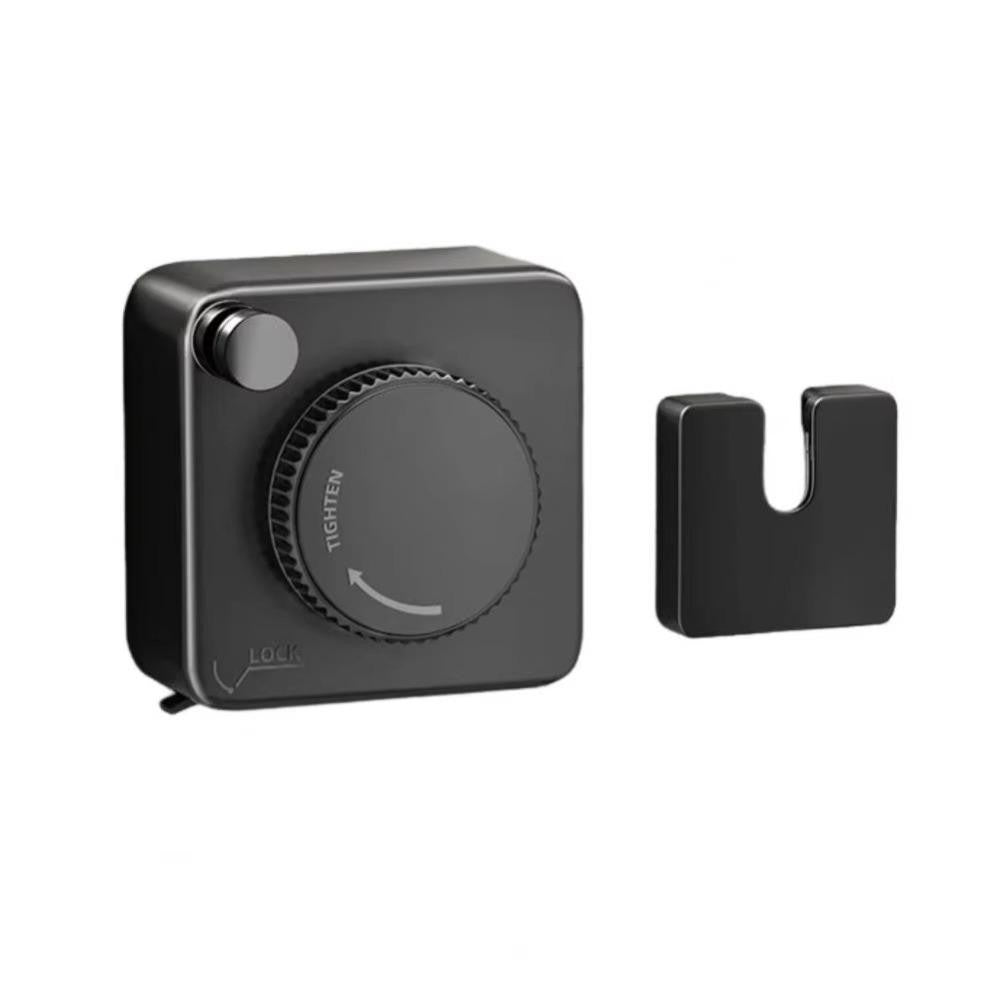 Black retractable clothesline