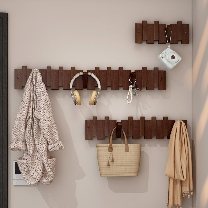 Piano key hook rack with folded hooks