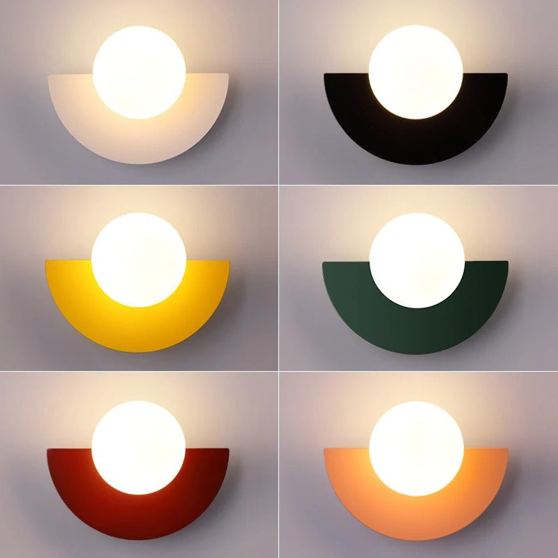 Nordic semicircle wall light in green